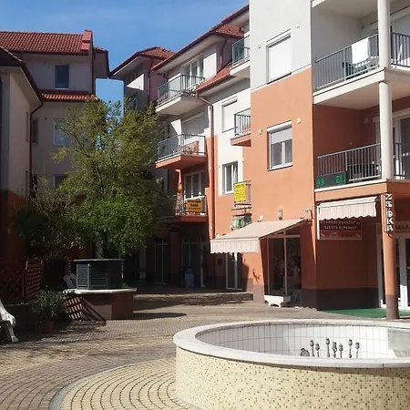 Baby Apartman Apartman *